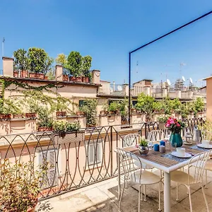 Aweshomeitaly - Spagna Glamour Life Penthouse Rome