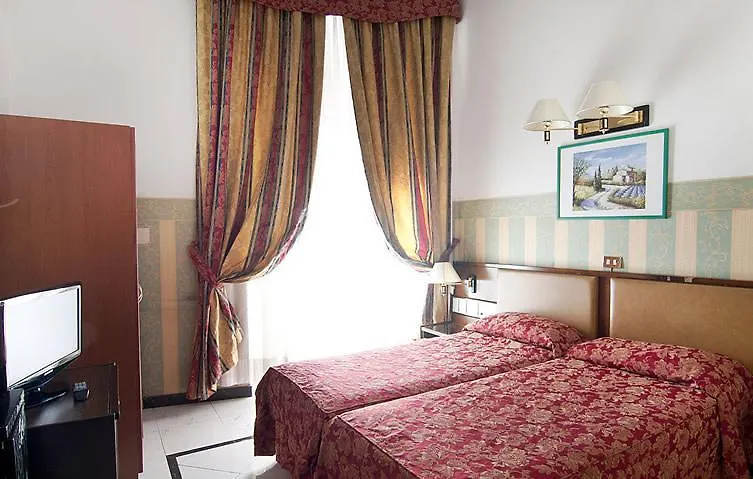 Repubblica Hotel Rome 3*,